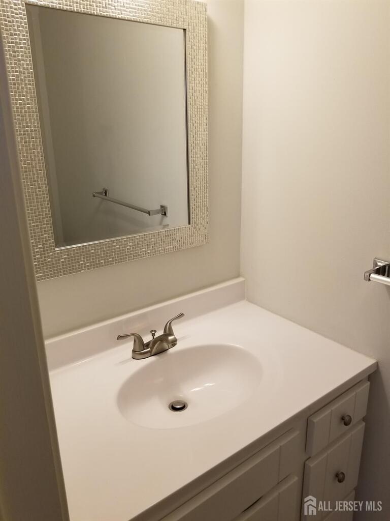 Photo 18 of 42 E O'Neill Court, Lawrence NJ 08648, Lawrence, NJ