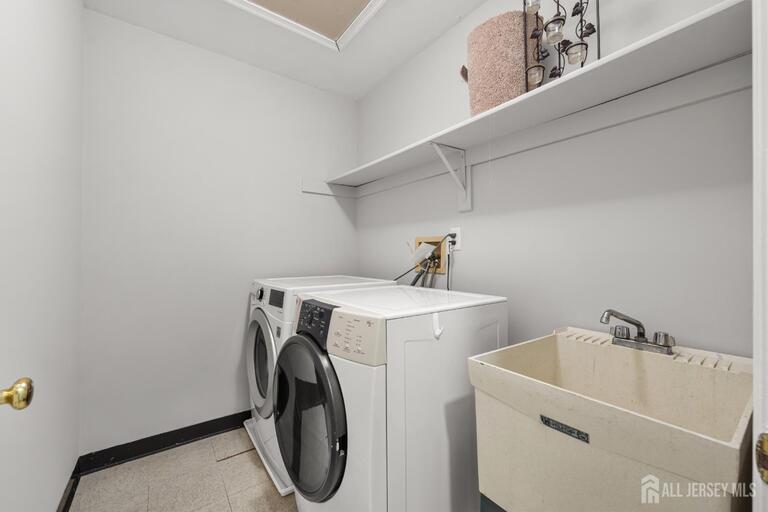 Photo 38 of 16 Lee Court # 405, Plainsboro NJ 08536, Plainsboro, NJ