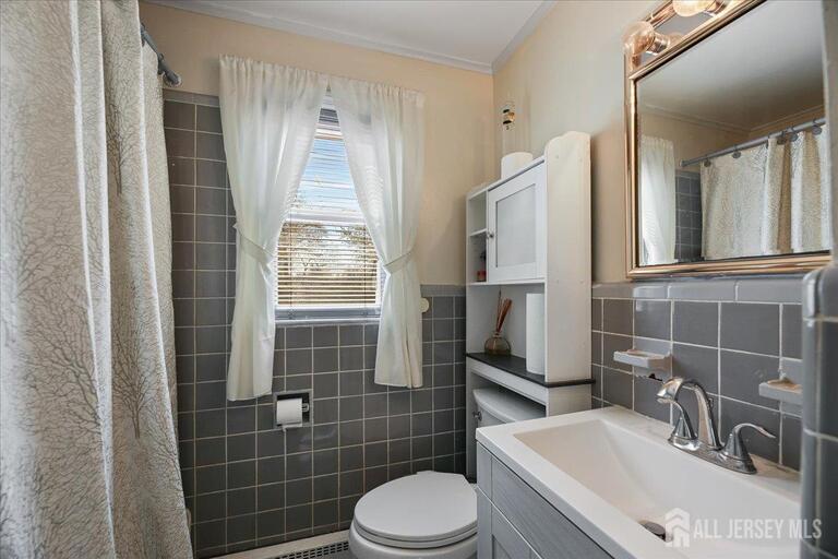 Photo 13 of 439 Fairview Avenue, Colonia NJ 07067, Colonia, NJ