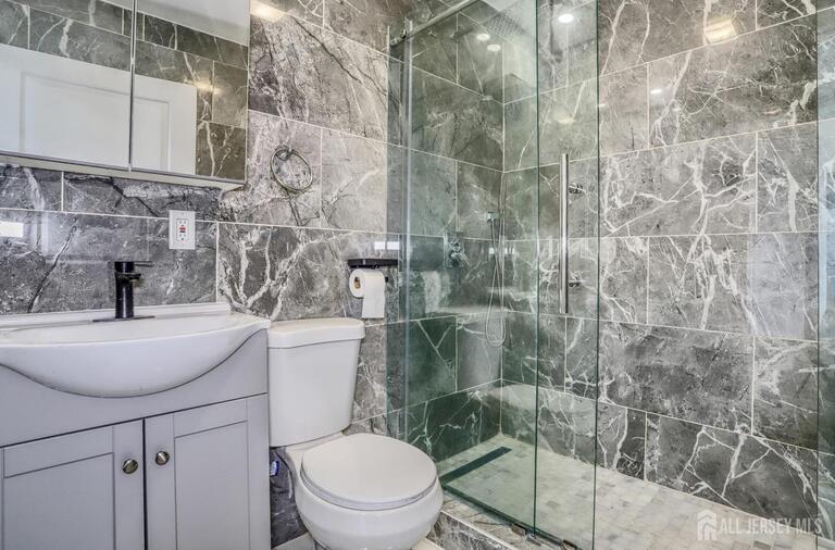 Photo 19 of 9017 Riverside Place, North Bergen NJ 07047, North Bergen, NJ