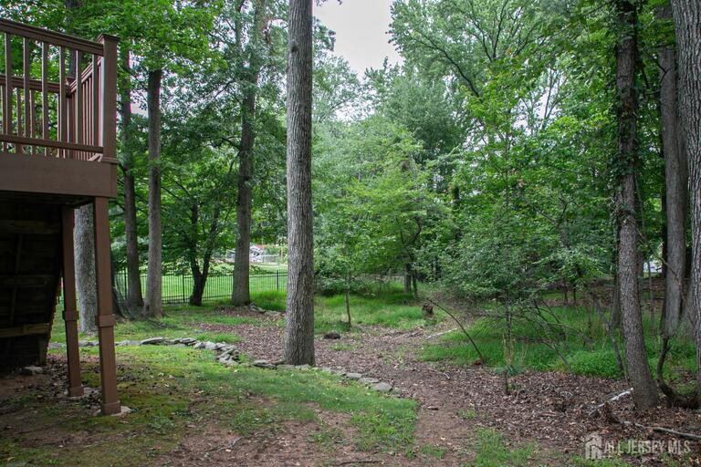 Photo 3 of 25 Huntington Road, Edison NJ 08820, Edison, NJ