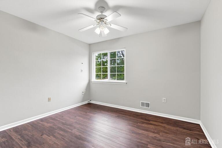 Photo 25 of 5 Cherrywood Drive, Piscataway NJ 08854, Piscataway, NJ