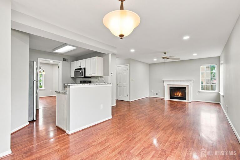 Photo 18 of 5 Cherrywood Drive, Piscataway NJ 08854, Piscataway, NJ