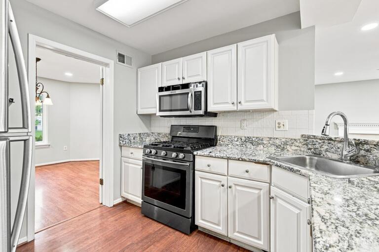 Photo 13 of 5 Cherrywood Drive, Piscataway NJ 08854, Piscataway, NJ