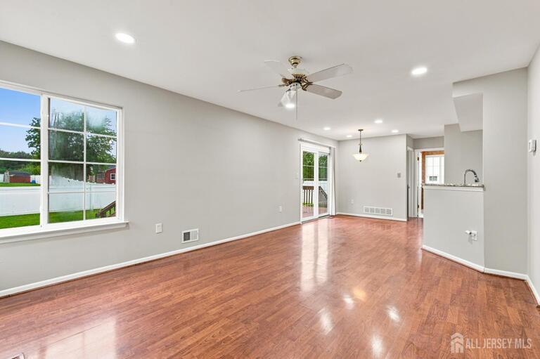 Photo 11 of 5 Cherrywood Drive, Piscataway NJ 08854, Piscataway, NJ