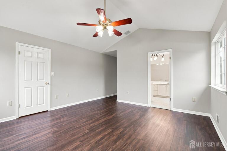 Photo 20 of 5 Cherrywood Drive, Piscataway NJ 08854, Piscataway, NJ