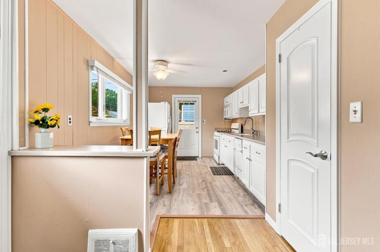 Photo 6 of 114 Kendall Drive, Sayreville NJ 08859, Sayreville, NJ