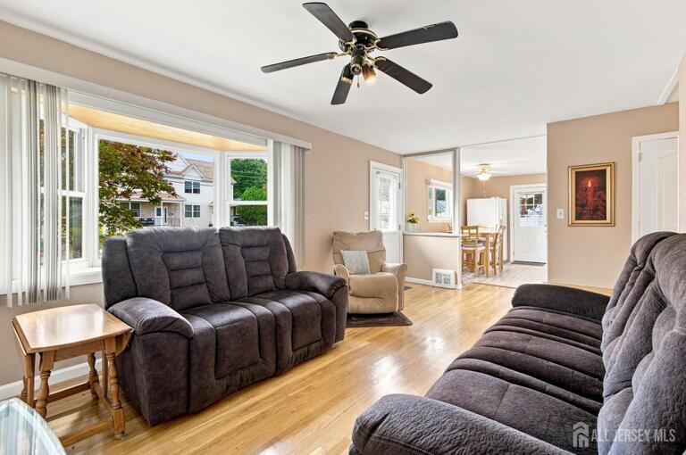 Photo 5 of 114 Kendall Drive, Sayreville NJ 08859, Sayreville, NJ
