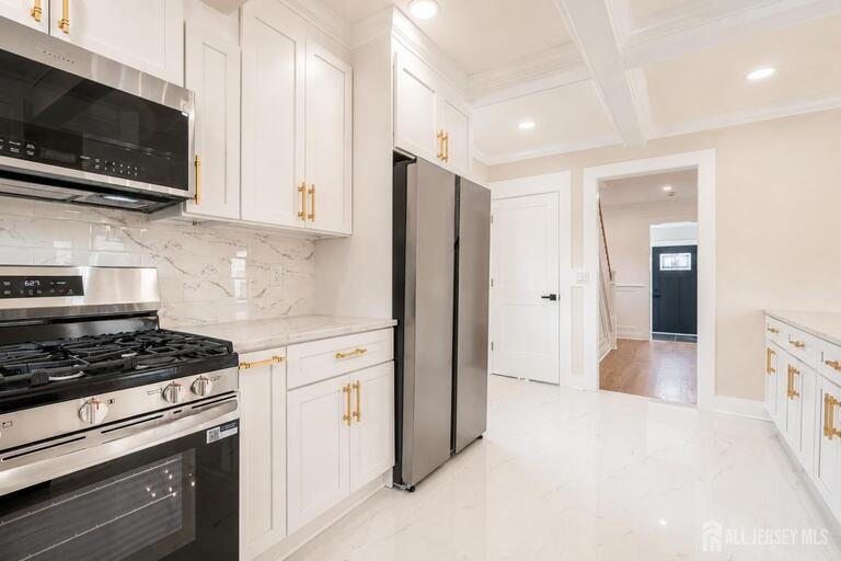 Photo 11 of 137 Cooper Avenue, Iselin NJ 08830, Iselin, NJ