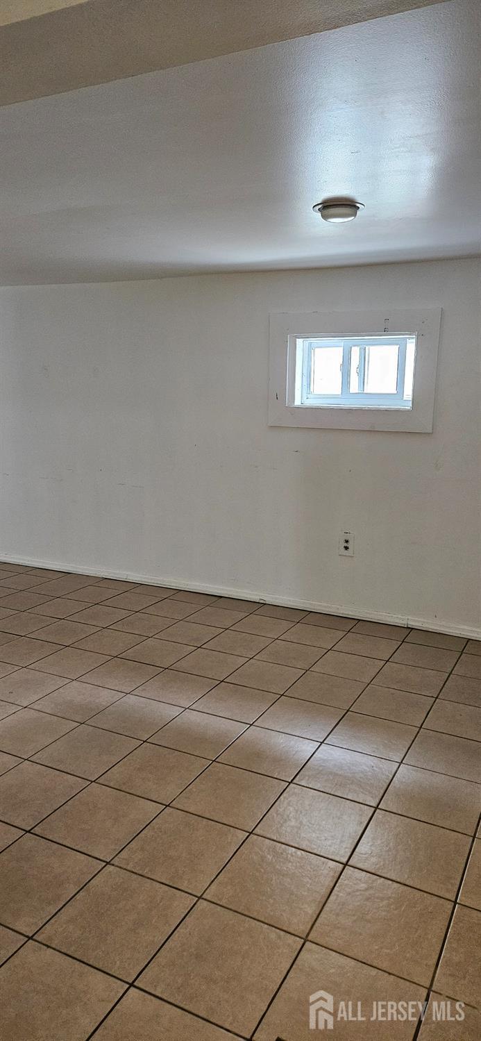 Photo 15 of 624 Carlock Avenue, Perth Amboy NJ 08861, Perth Amboy, NJ