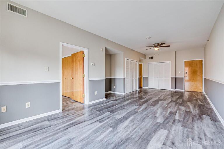 Photo 6 of 160 Durham Avenue # 203, Metuchen NJ 08840, Metuchen, NJ