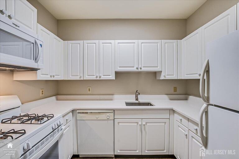 Photo 9 of 160 Durham Avenue # 203, Metuchen NJ 08840, Metuchen, NJ