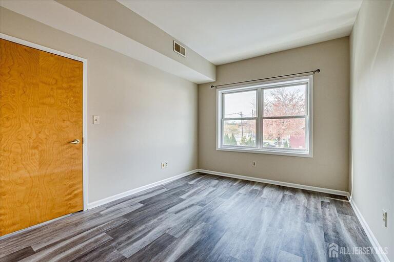 Photo 14 of 160 Durham Avenue # 203, Metuchen NJ 08840, Metuchen, NJ