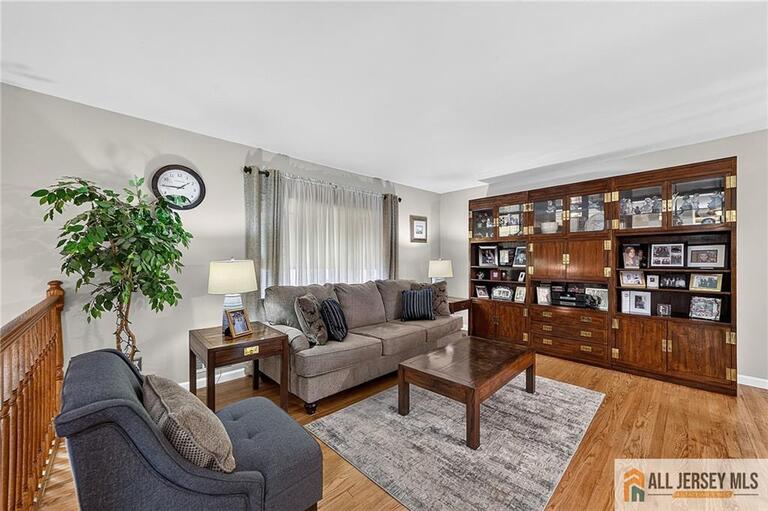 Photo 8 of 104 Pinewood Road, Howell NJ 07731, Howell, NJ