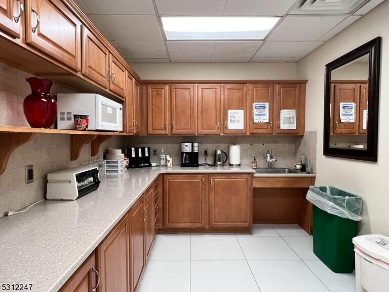 Property listing MLS 3923436 photo 4