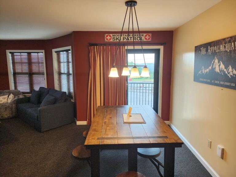 Property listing MLS 4010257 photo 15