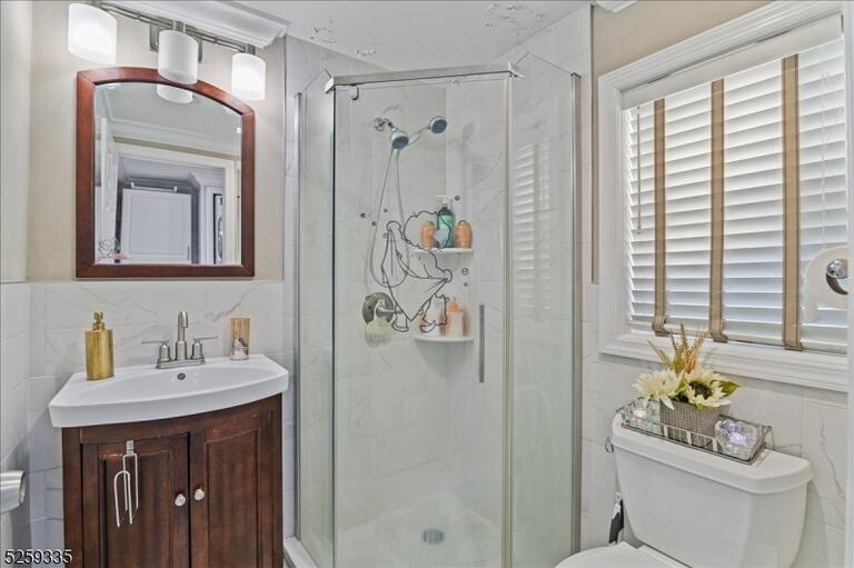 Property listing MLS 4010945 photo 15