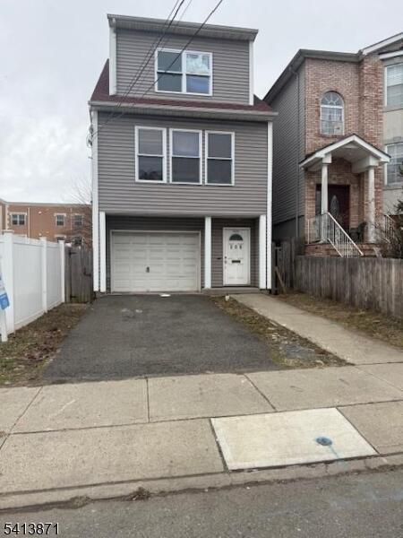 Property listing MLS 4011760 photo 1