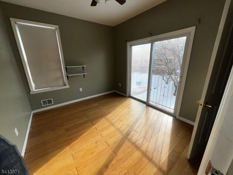Property listing MLS 4011760 photo 12