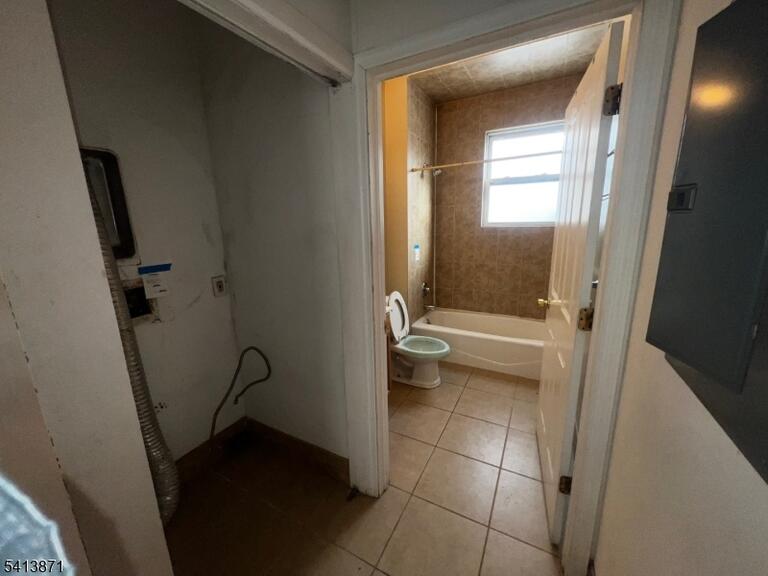 Property listing MLS 4011760 photo 14