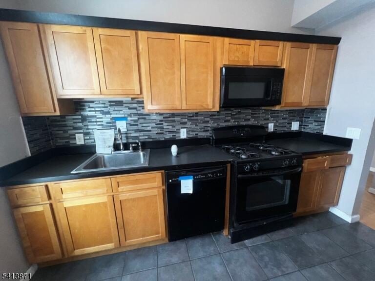 Property listing MLS 4011760 photo 5