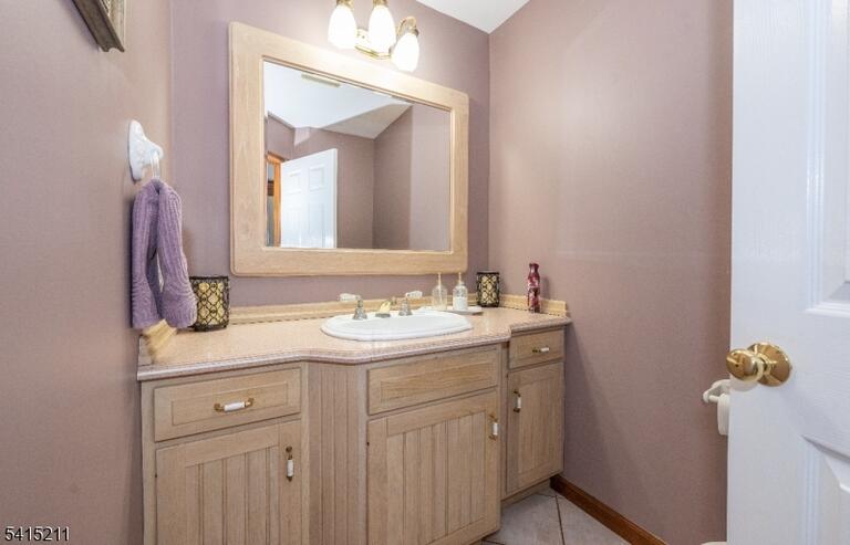 Property listing MLS 4012913 photo 19