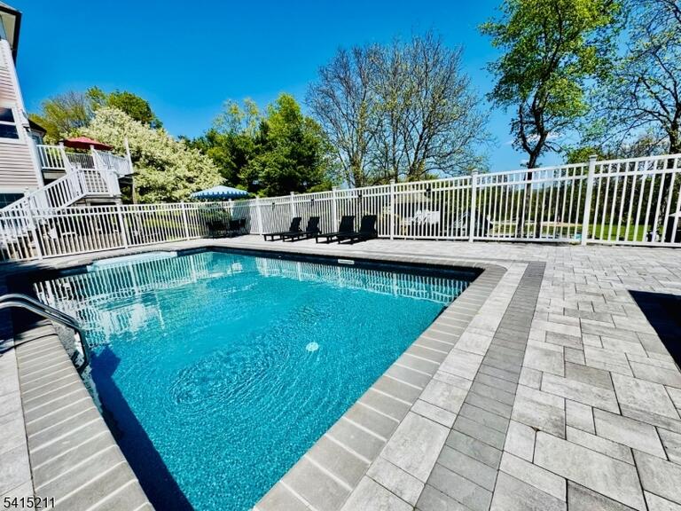 Property listing MLS 4012913 photo 40