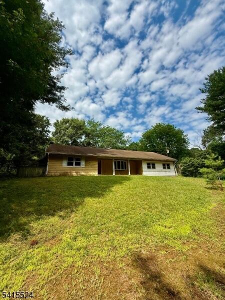 Property listing MLS 4013207 photo 1