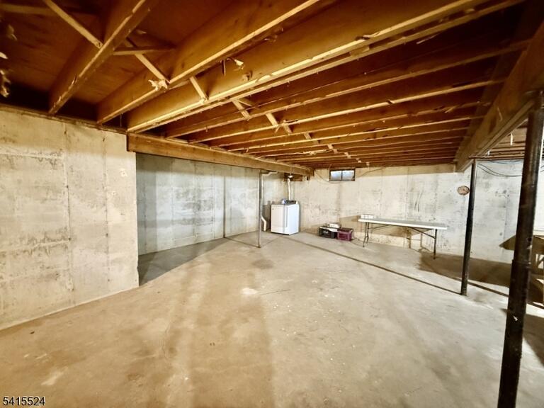 Property listing MLS 4013207 photo 37