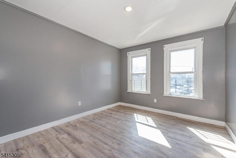 Property listing MLS 4013652 photo 6