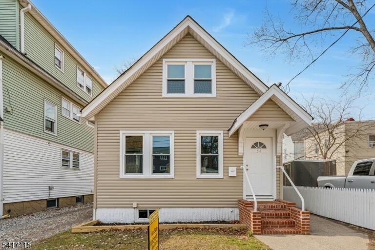 Property listing MLS 4014500 photo 1