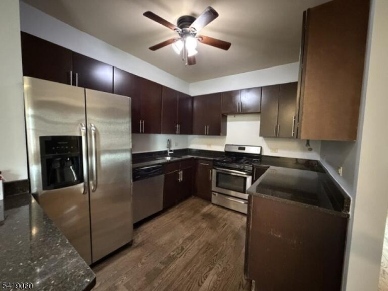 Property listing MLS 4016139 photo 2
