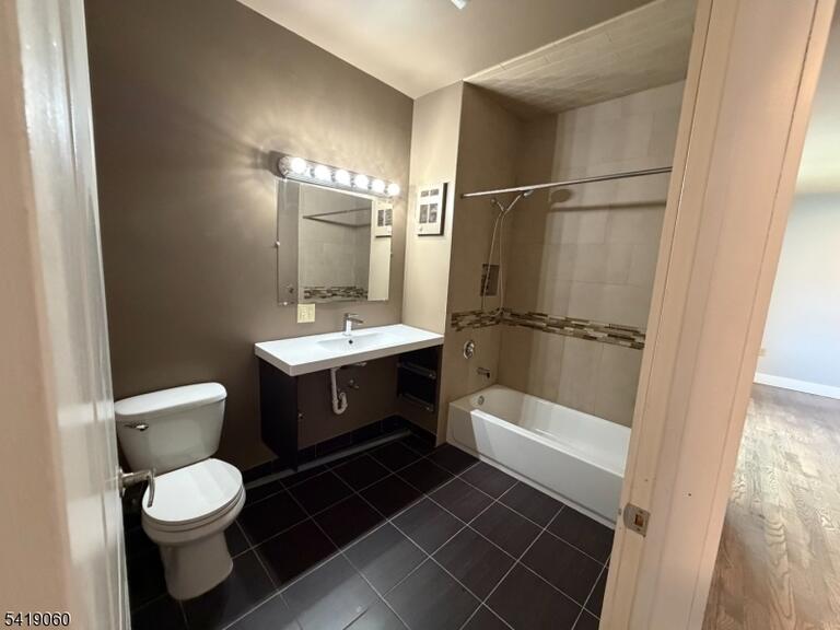 Property listing MLS 4016139 photo 8