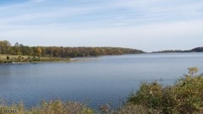 Property listing MLS 4020699 photo 32