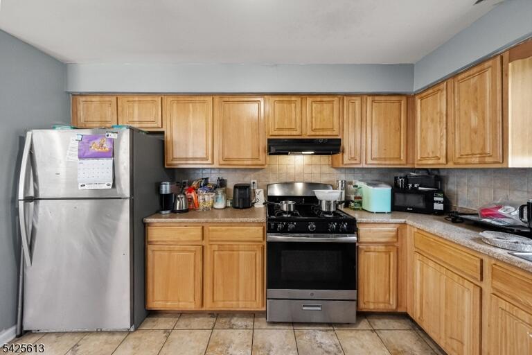 Property listing MLS 4022812 photo 18