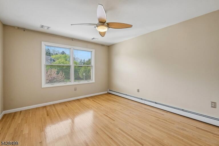 Property listing MLS 4024695 photo 33