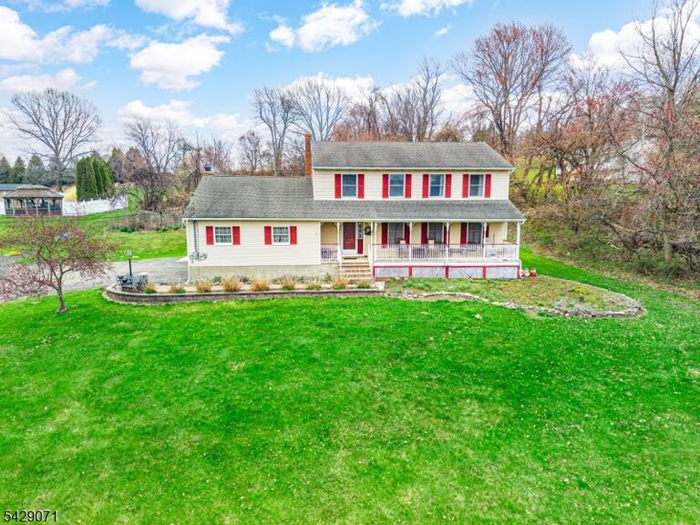 Property listing MLS 4025031 photo 1