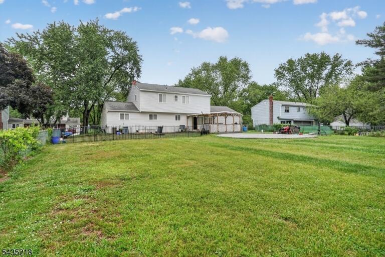 Property listing MLS 4030394 photo 35