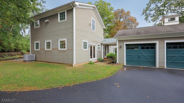 Property listing MLS 4032709 photo 36
