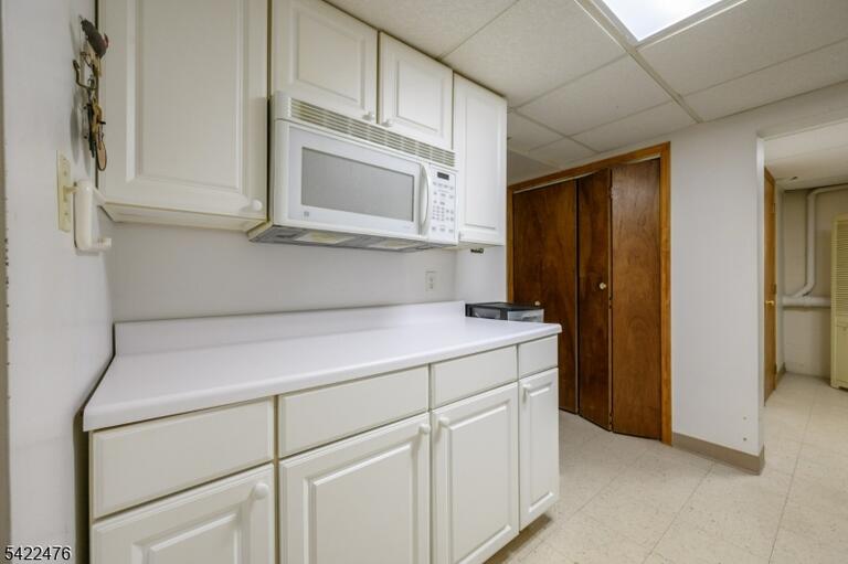 Property listing MLS 4033989 photo 29