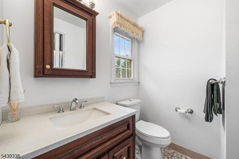Property listing MLS 4035360 photo 18