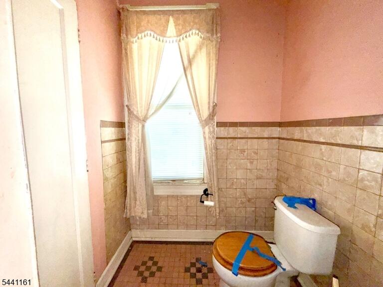 Property listing MLS 4035734 photo 24