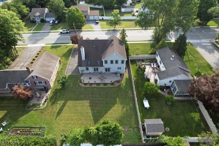 Property listing MLS 4038033 photo 45