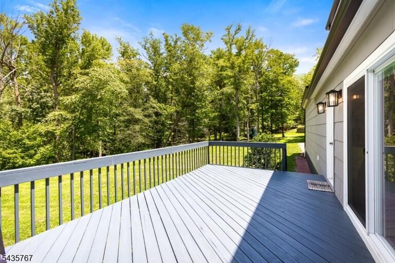 Property listing MLS 4038611 photo 39
