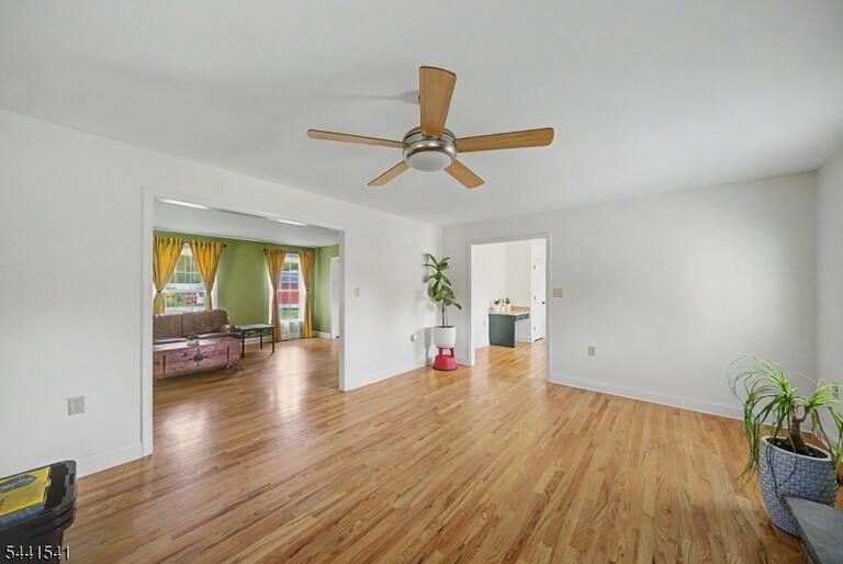 Property listing MLS 4038687 photo 21