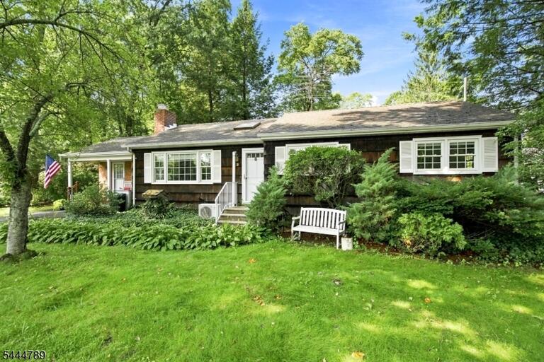 Property listing MLS 4039270 photo 31
