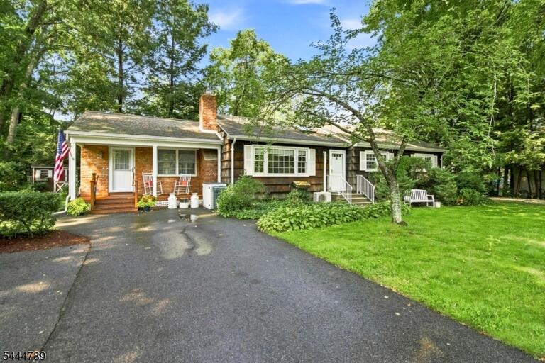Property listing MLS 4039270 photo 35