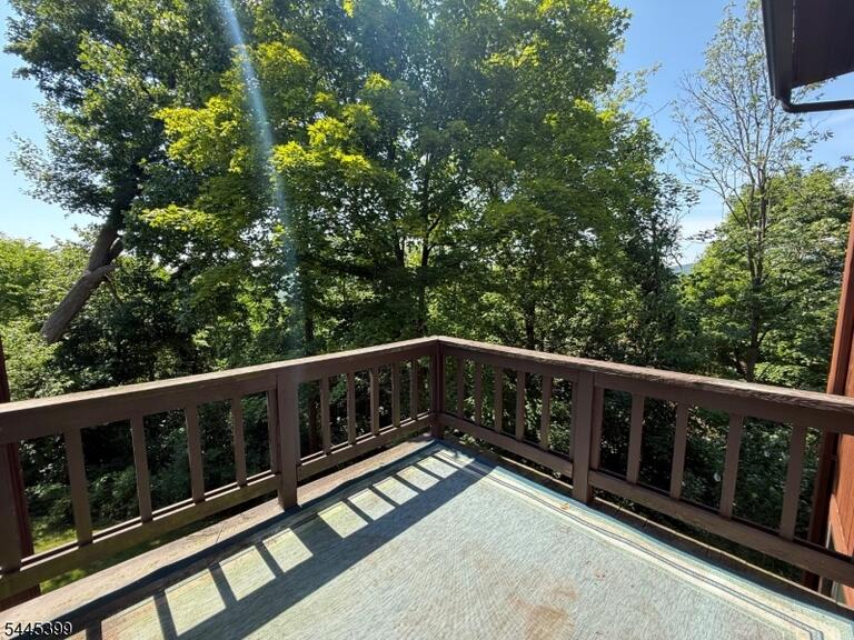 Property listing MLS 4039450 photo 11