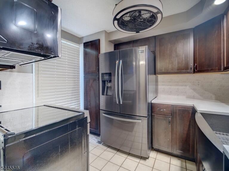 Property listing MLS 4039595 photo 8