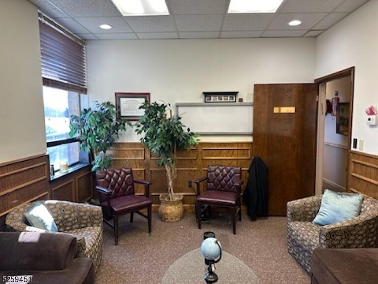 Property listing MLS 4039610 photo 11